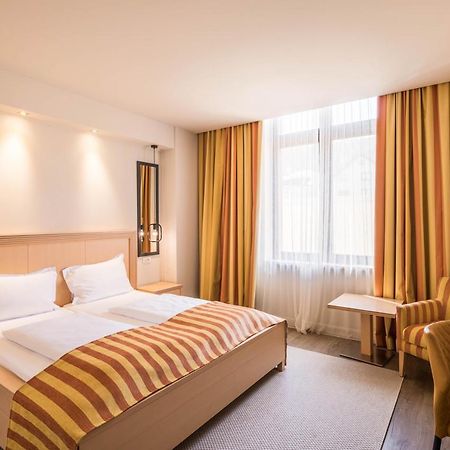 Hotel Rogge Resita Esterno foto